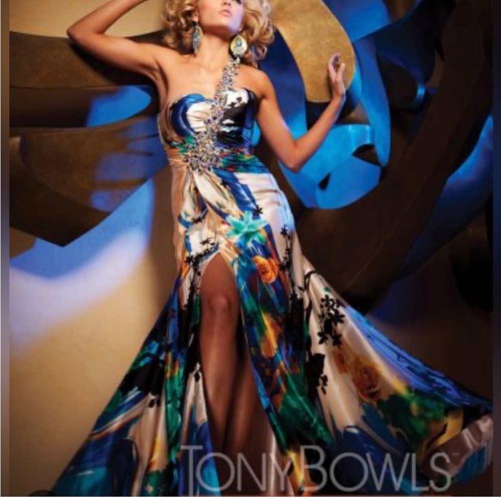 Tony Bowls Multicolor Evening Gown